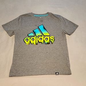 Boys Adidas T-shirt size M (10/12)